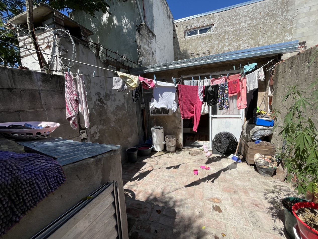 CASA + DEPARTAMENTO EN OPORTUNIDAD DE INVERSION O PRIMERA VIVIENDA !!