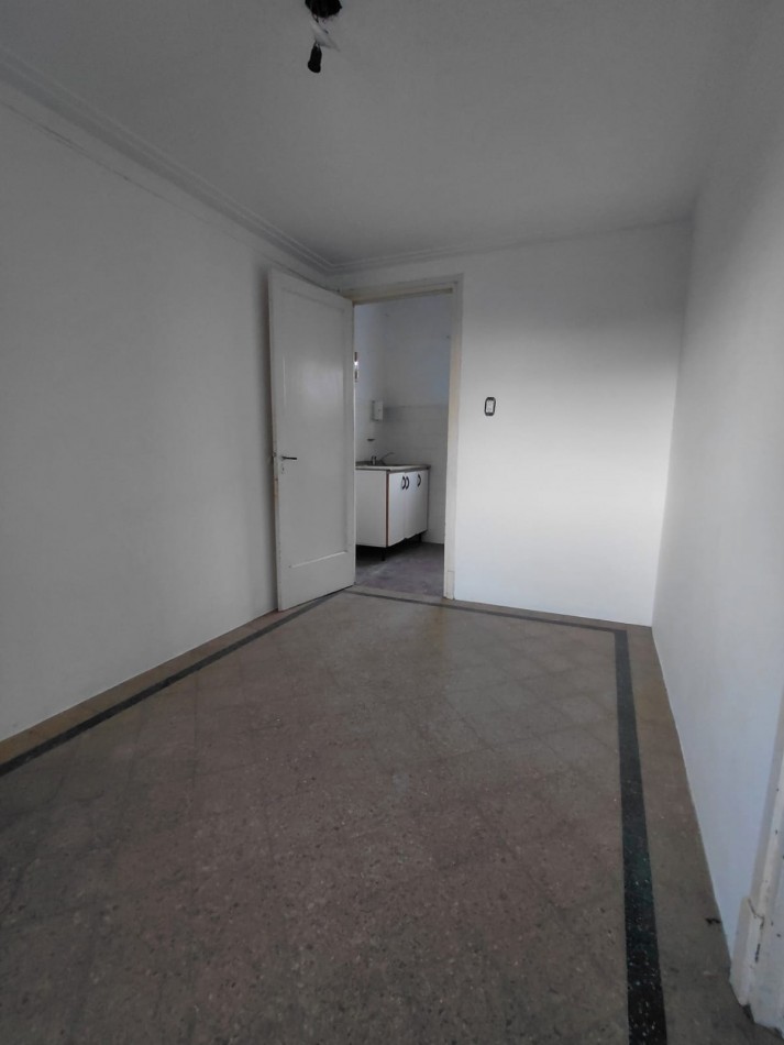 Departamento interno en Saavedra al 1700