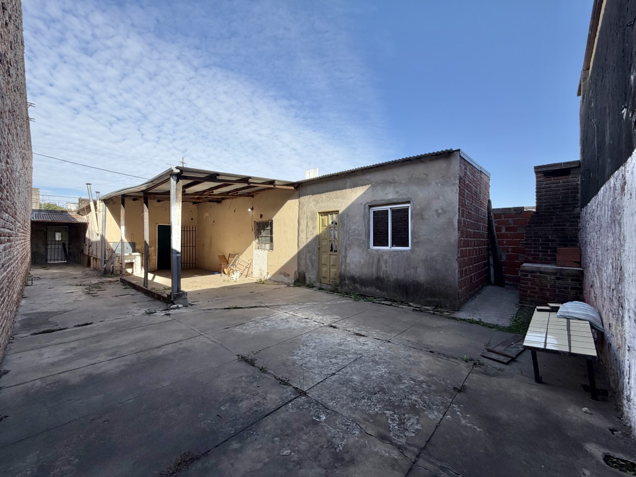 CASA EN BARRIO GUADALUPE OESTE