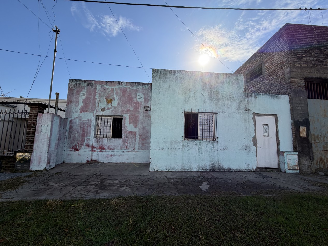 CASA EN BARRIO GUADALUPE OESTE