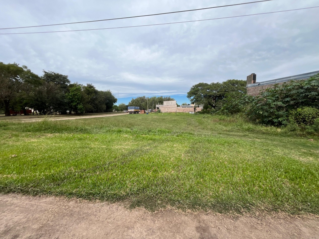 SE VENDE GALPON CON TERRENO 