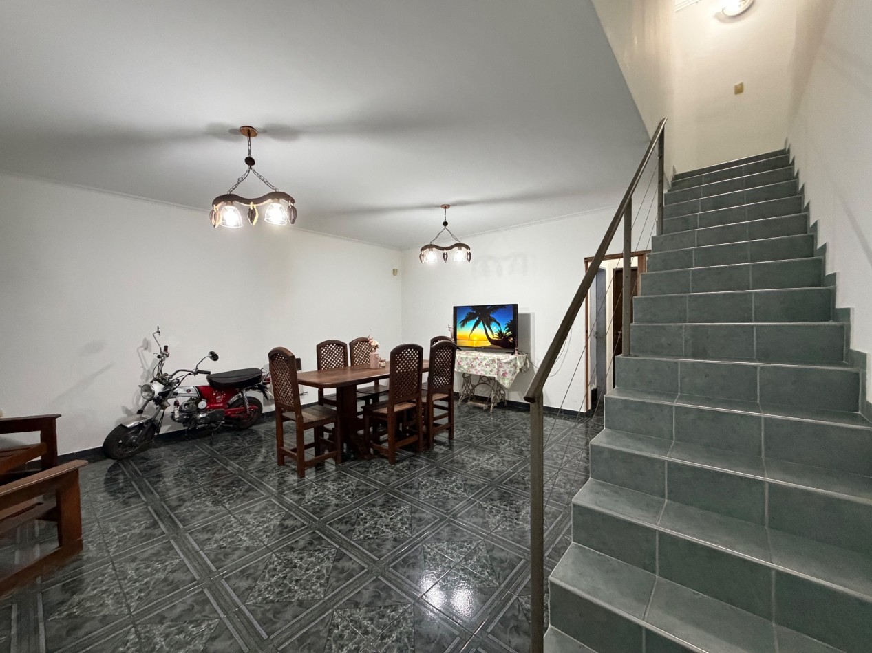CASA CON PISCINA ! OPORTUNIDAD EN EL CORAZON DE BARRIO BELGRANO 