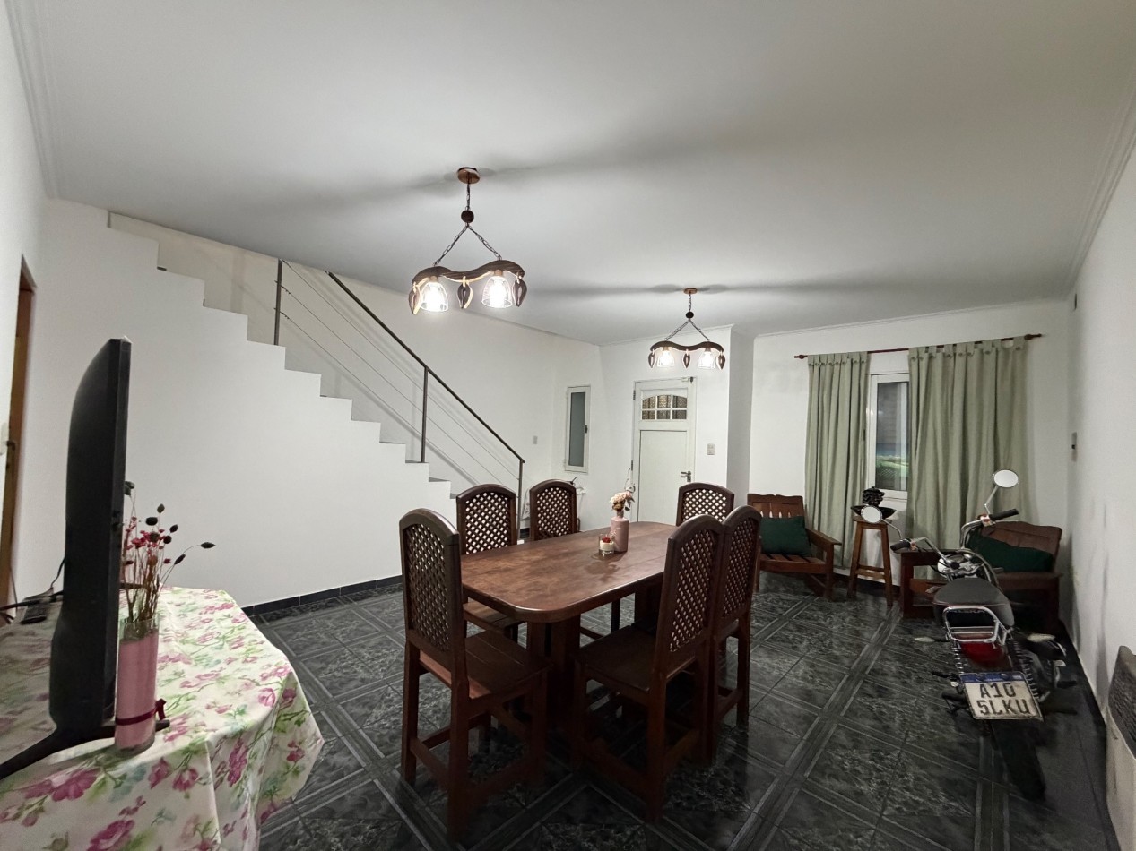 CASA CON PISCINA ! OPORTUNIDAD EN EL CORAZON DE BARRIO BELGRANO 