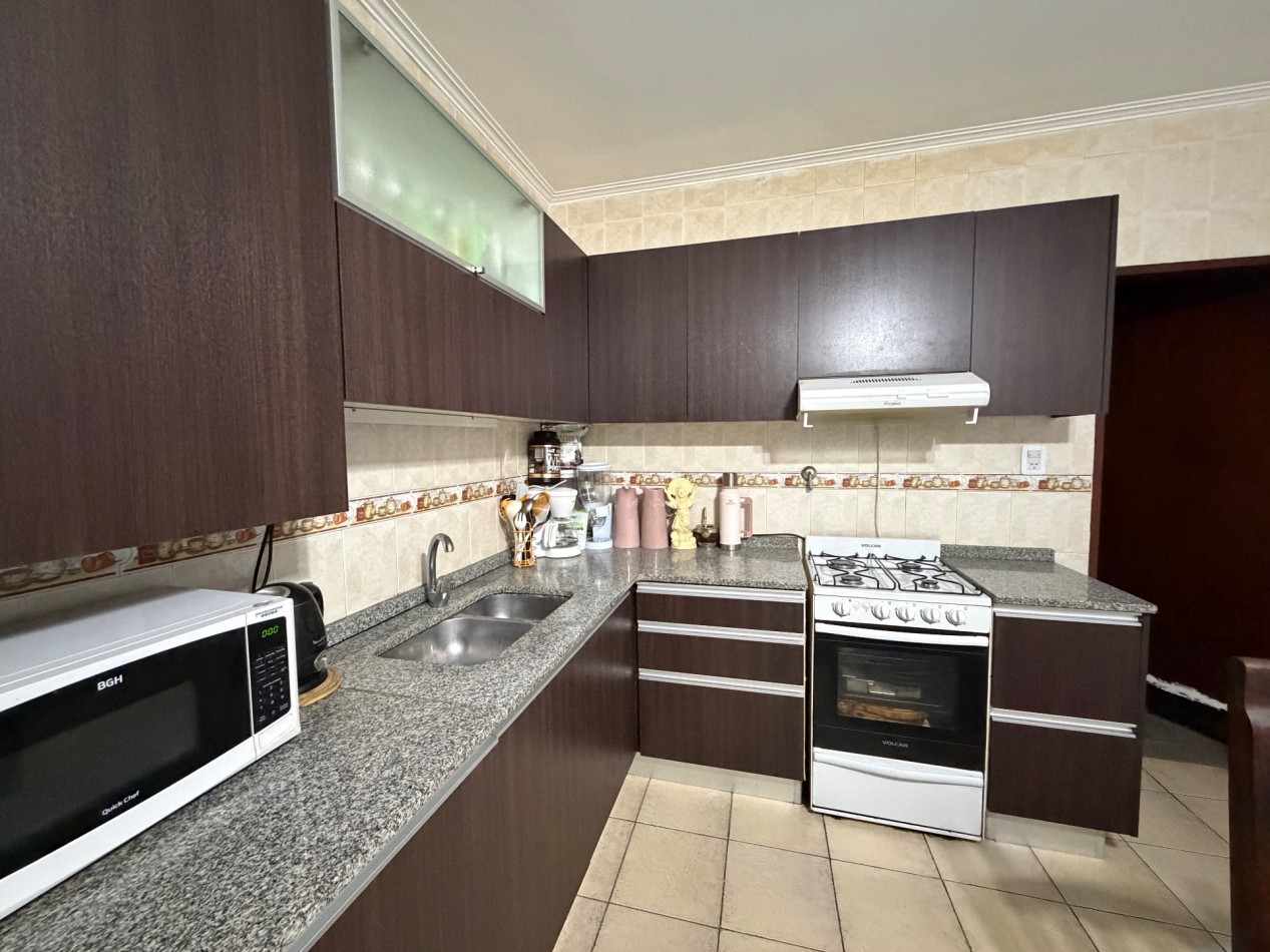 CASA CON PISCINA ! OPORTUNIDAD EN EL CORAZON DE BARRIO BELGRANO 