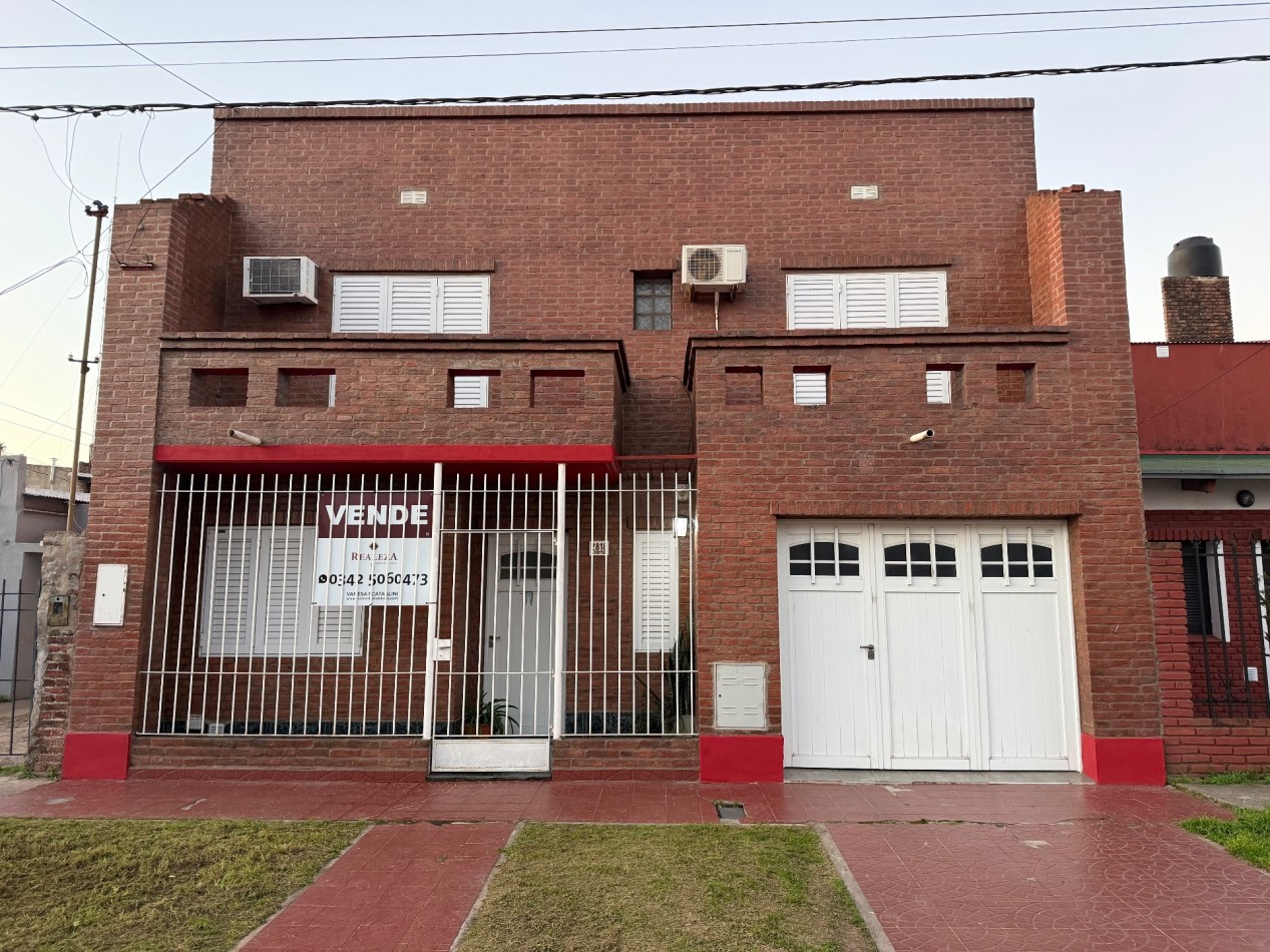 CASA CON PISCINA ! OPORTUNIDAD EN EL CORAZON DE BARRIO BELGRANO 