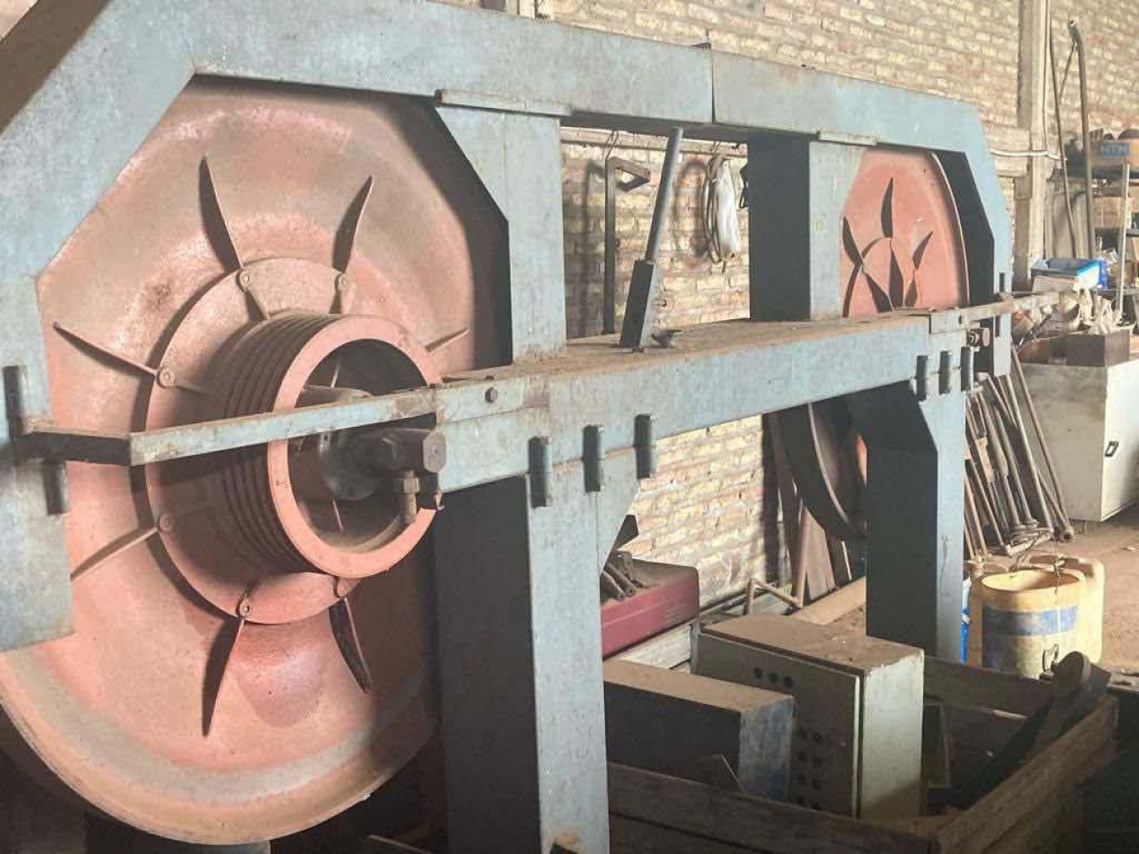 SE VENDE ASERRADERO INDUSTRIAL COMPLETO 