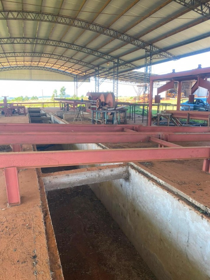 SE VENDE ASERRADERO INDUSTRIAL COMPLETO 