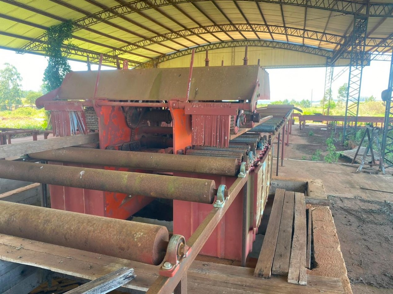 SE VENDE ASERRADERO INDUSTRIAL COMPLETO 