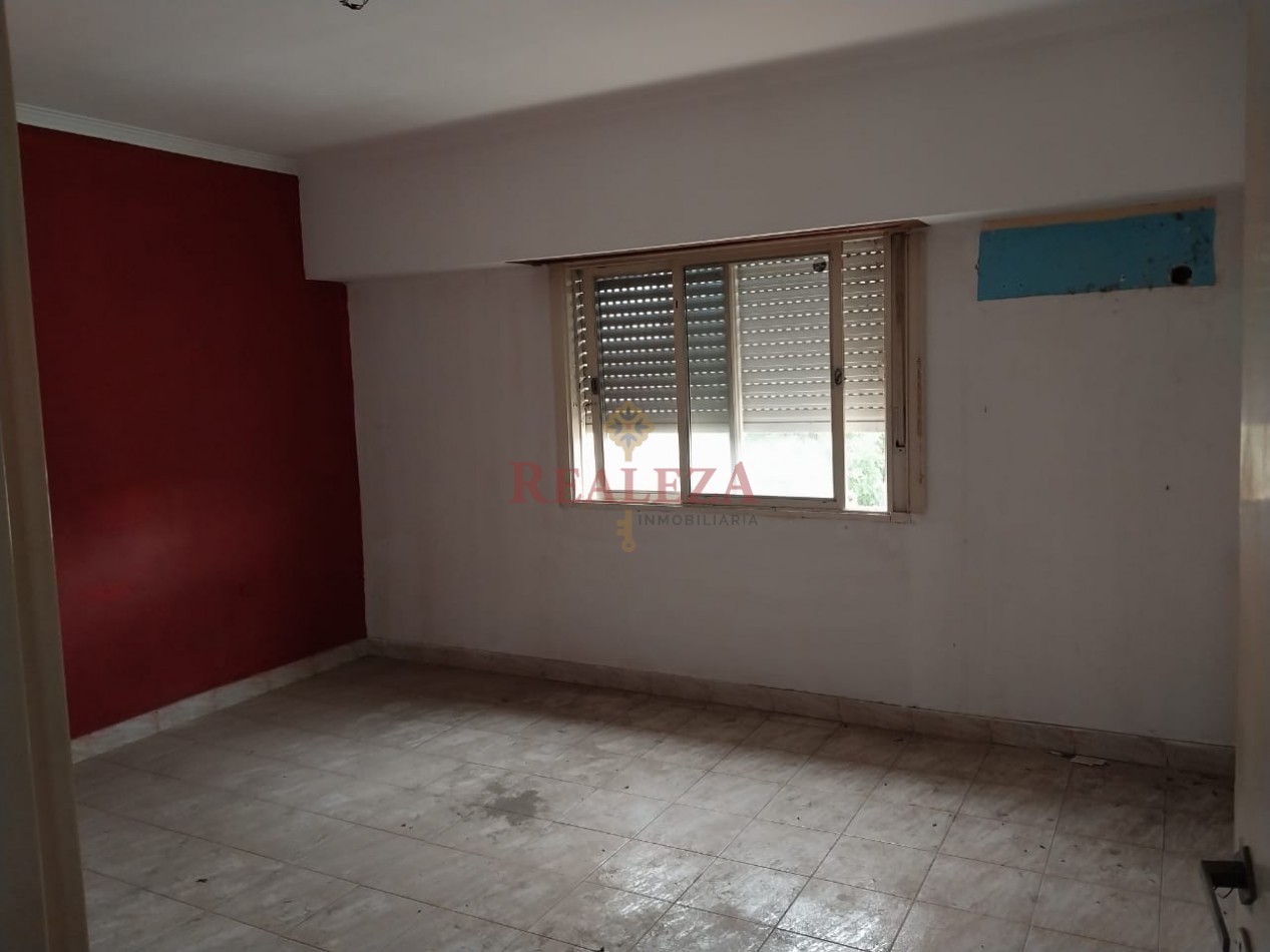 DOS PROPIEDADES EN UNA !! OPORTUNIDAD DE INVERSION O PRIMERA VIVIENDA !!