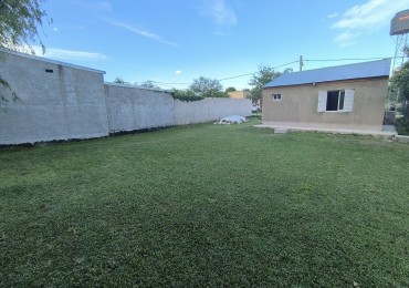 Casa a estrenar en la localidad de Candioti 