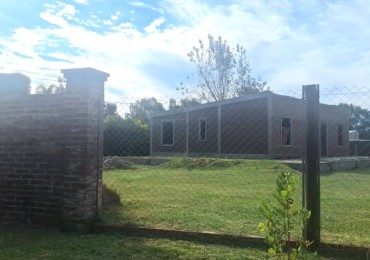 CASA QUINTA en construccion.  Terreno 1359 m2. San Jose del Rincon km 7, a mts. de R 1